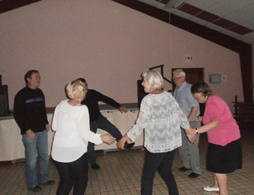 repas des anciens, danse